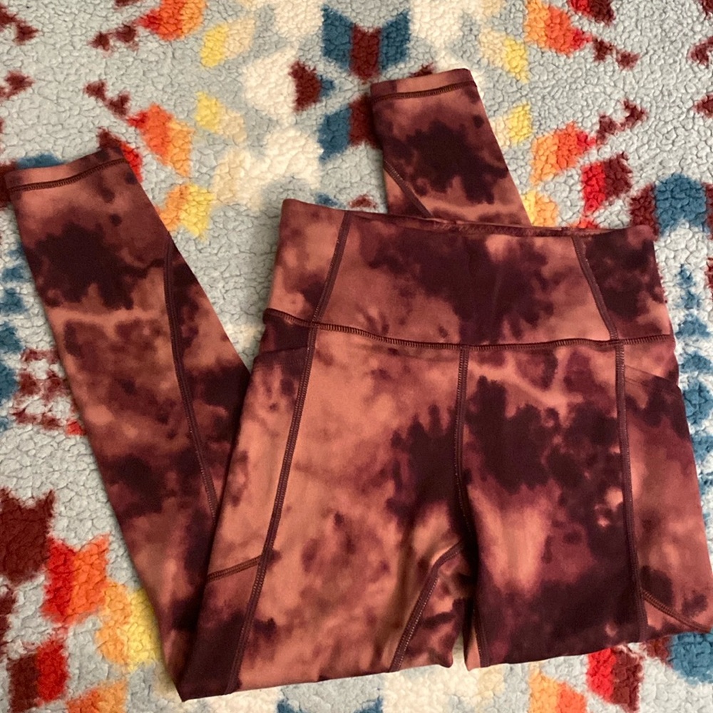 Victoria secret burgundy legging